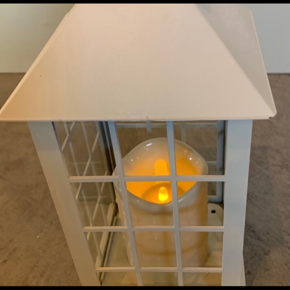 Metal lanterns - Picture 2 of 4